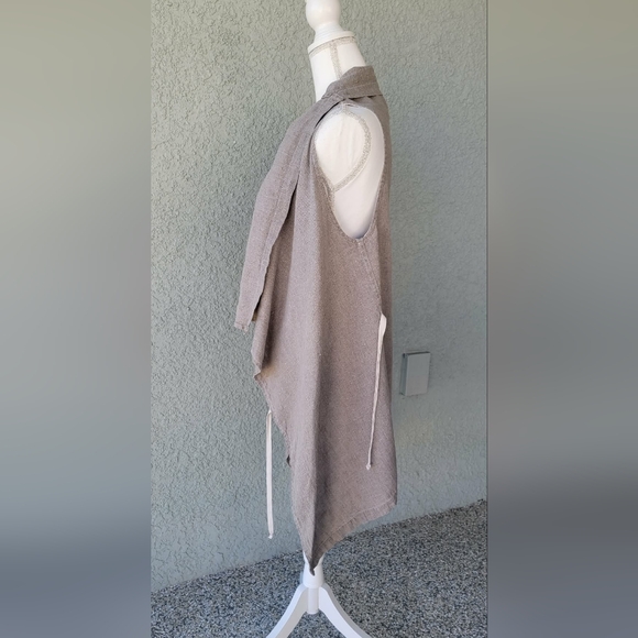 Bryn Walker Linen Lagenlook Tunic - Picture 6 of 9